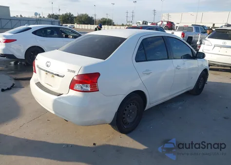 2009 Toyota Yaris z USA, uszkodzony, nr VIN JTDBT903591333283